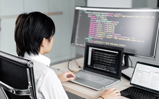 襄垣 api php源码,下载的php源码怎么运行呢？